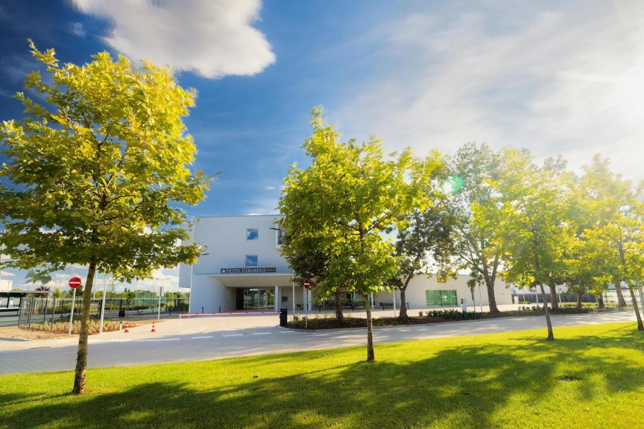 Hotel Gerardus Szeged Luaran gambar