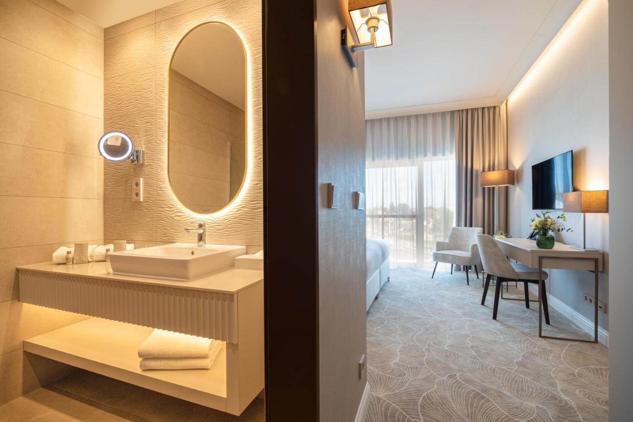 Hotel Gerardus Szeged Luaran gambar
