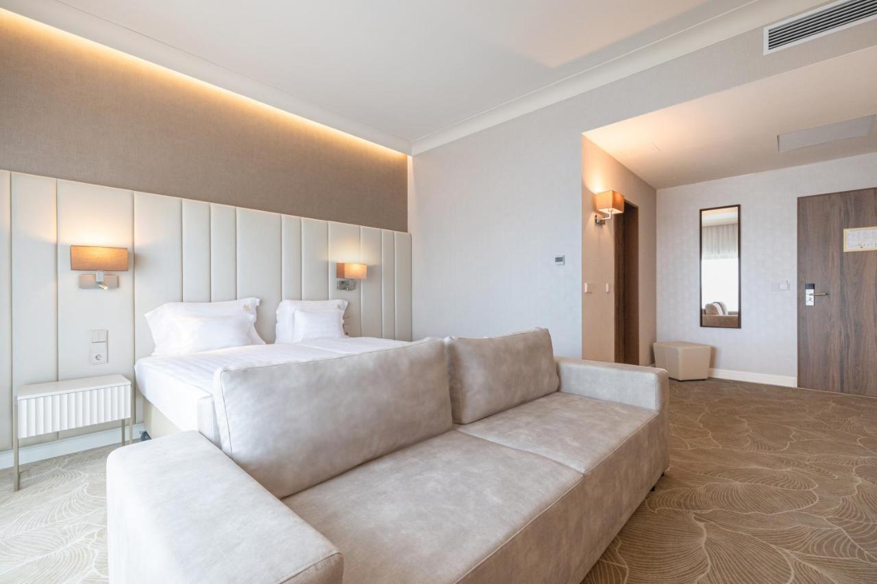 Hotel Gerardus Szeged Luaran gambar